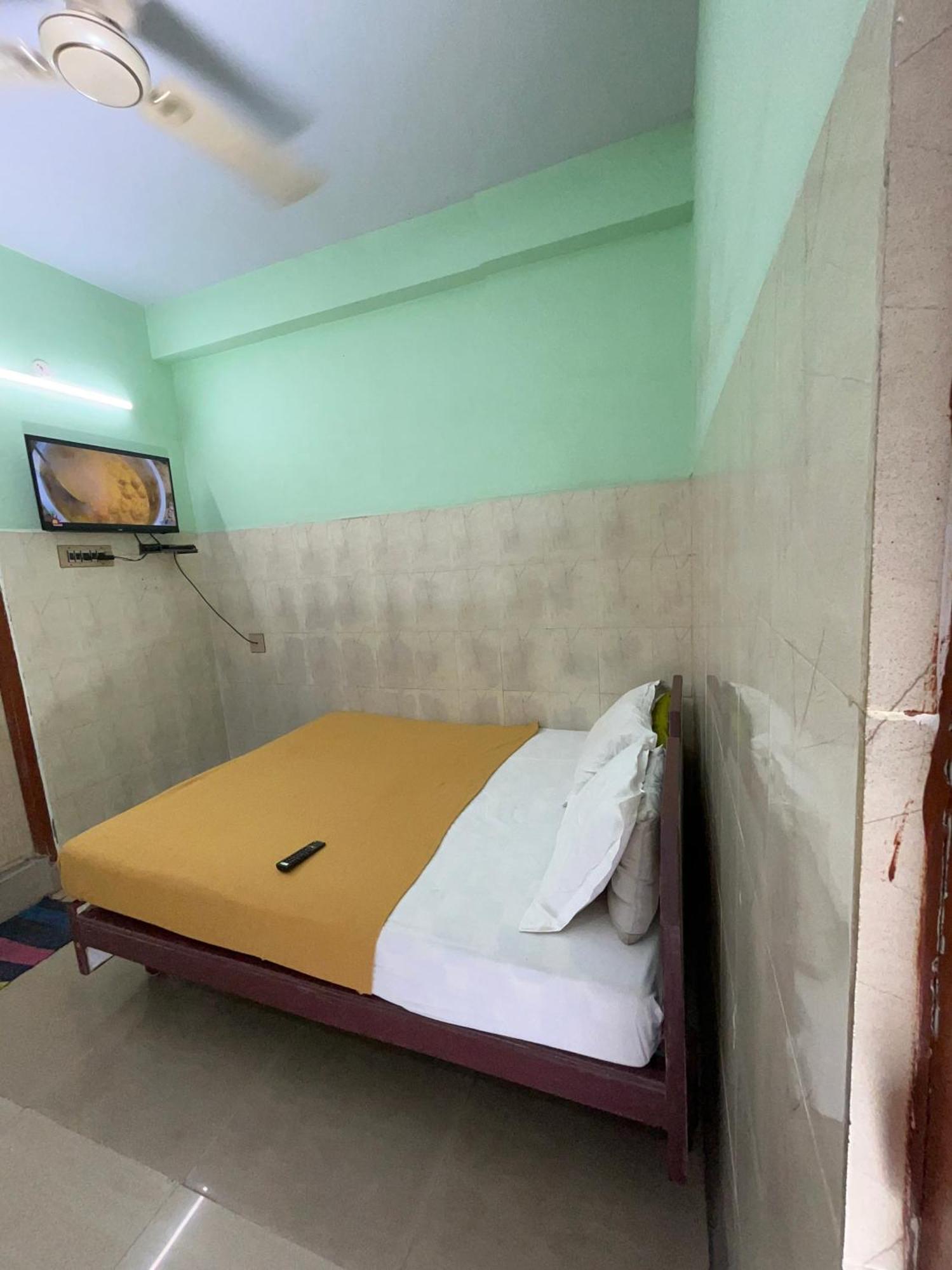 Hotel Chola Lodge Arantangi Екстер'єр фото